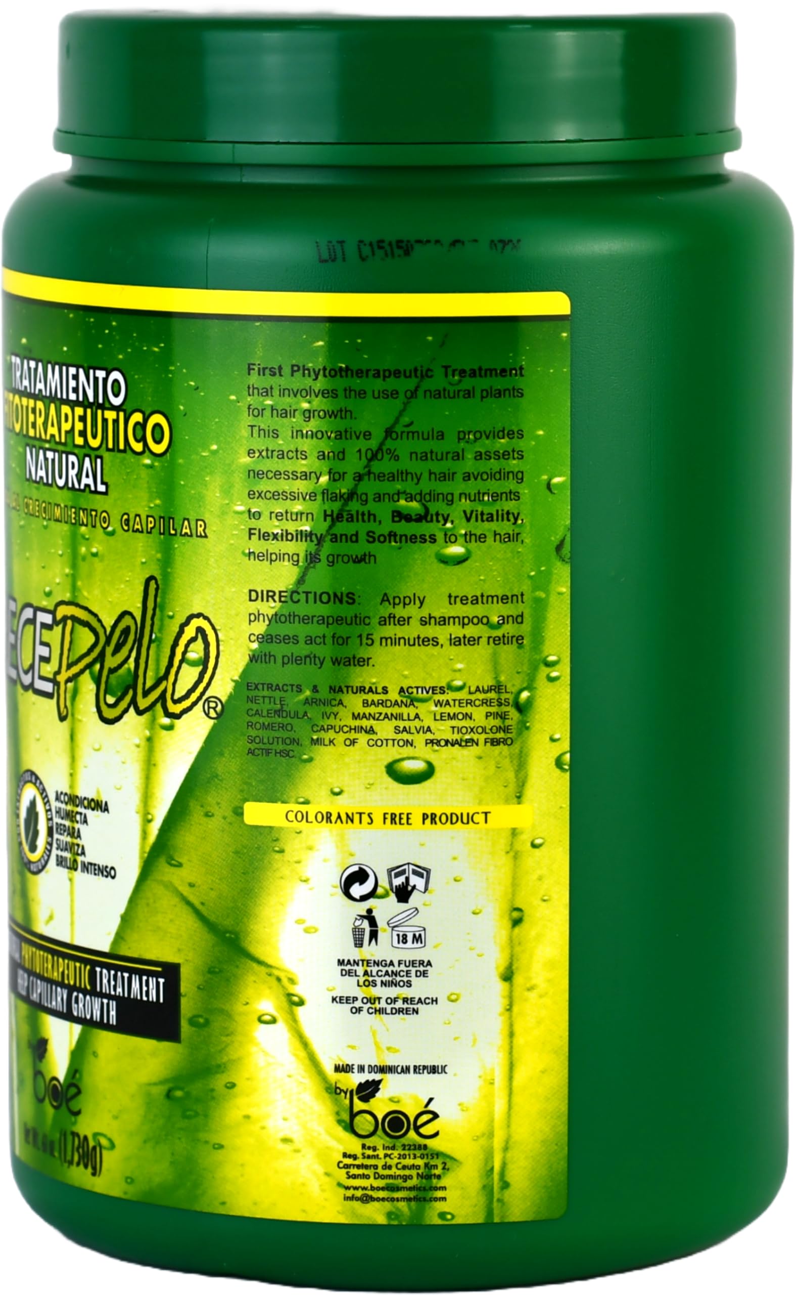Crece Pelo hair mask application shows deep conditioning for smoother, shinier strands.