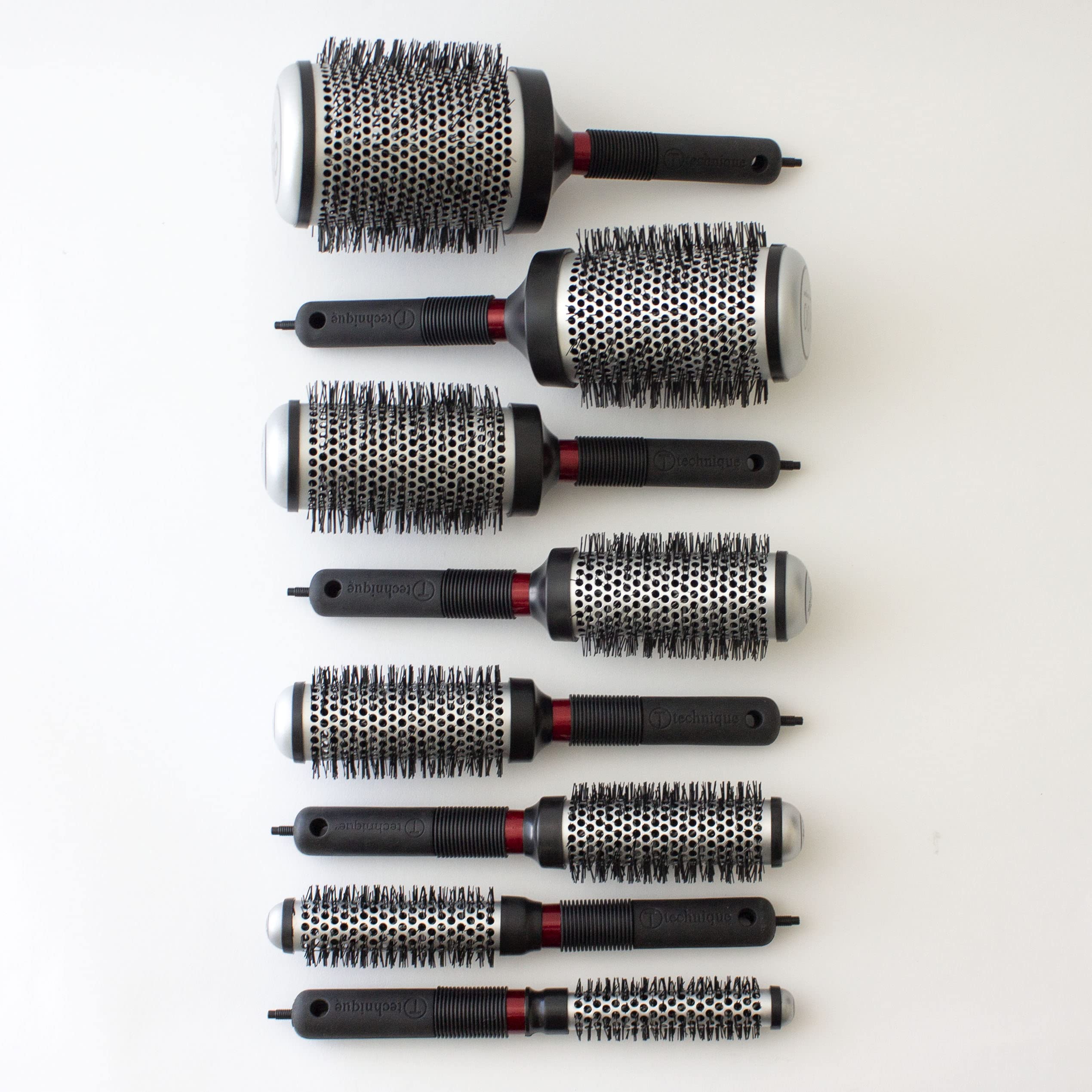 CRICKET Technique 300 all-hair-types design supports blow-drying and shaping