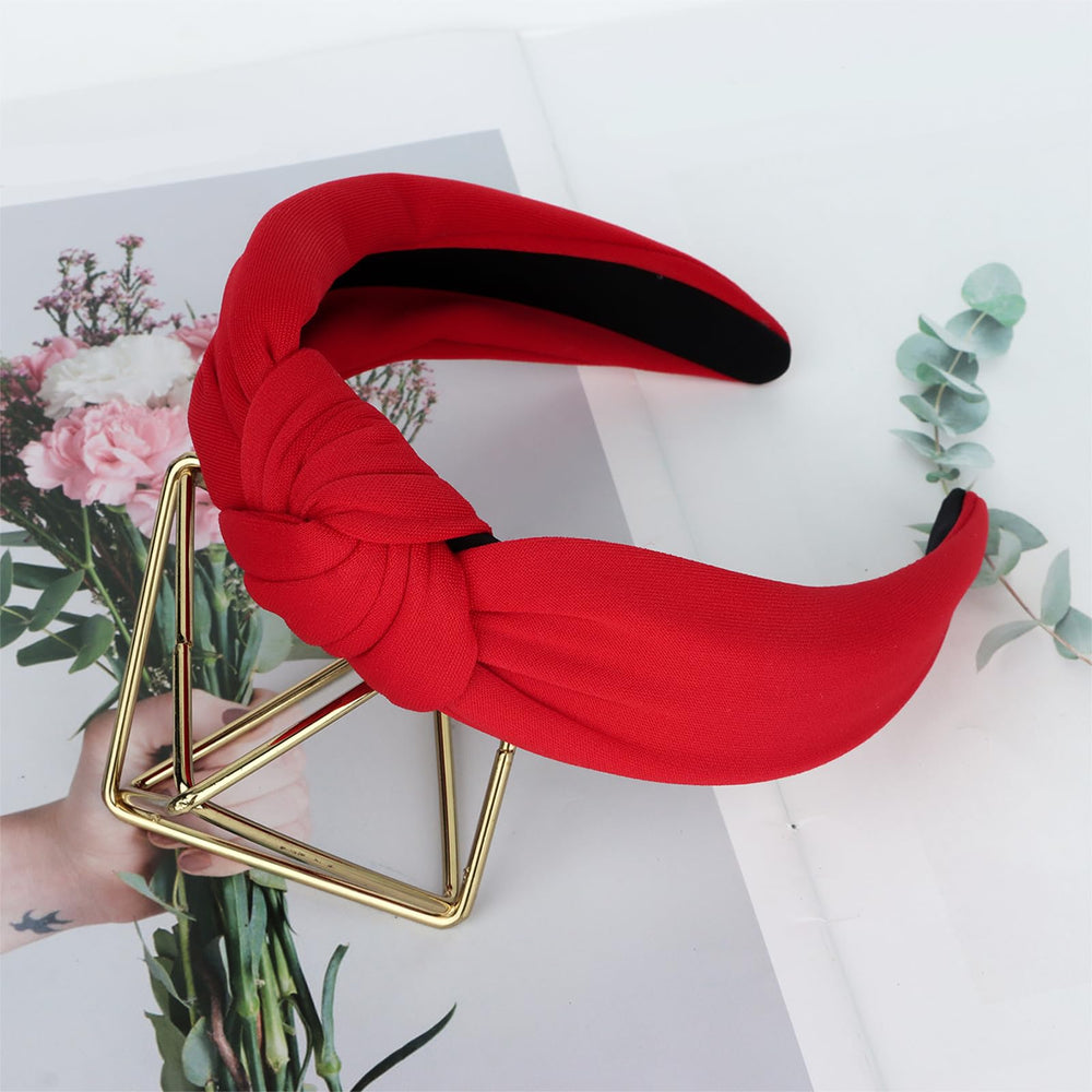 CURASA daily-use knotted headband suits workouts, skincare, parties, and casual outfits.