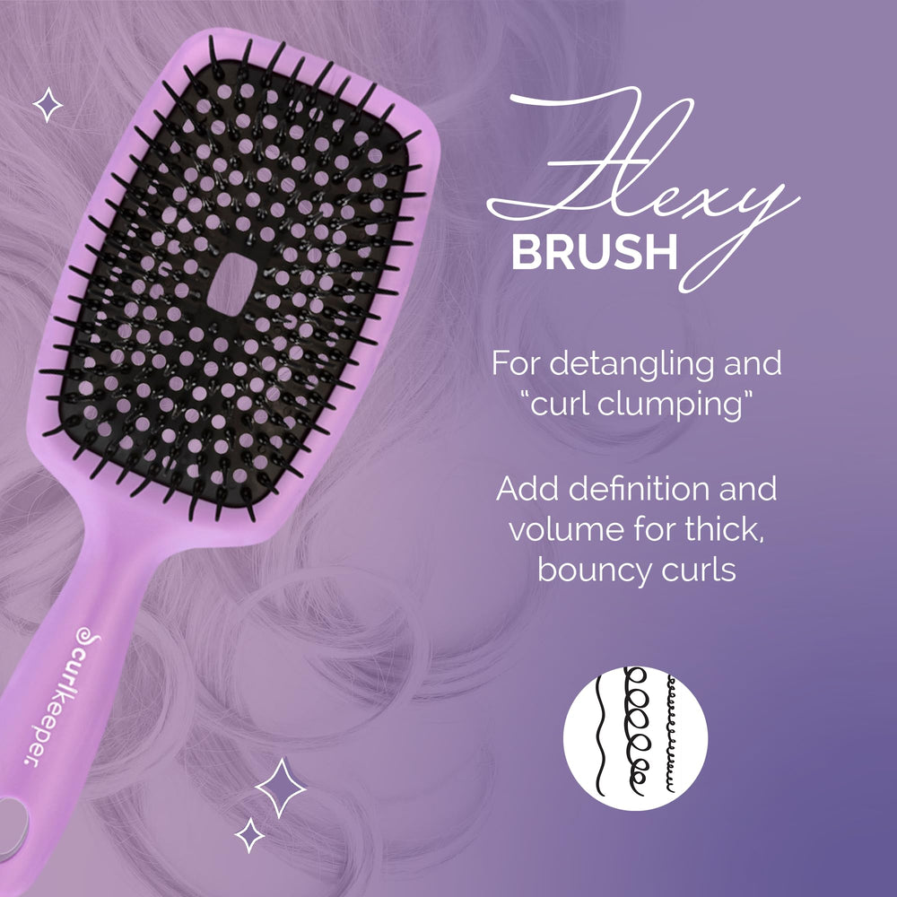 Flexy Brush bristles close-up showing flexible bristles for scalp massage.
