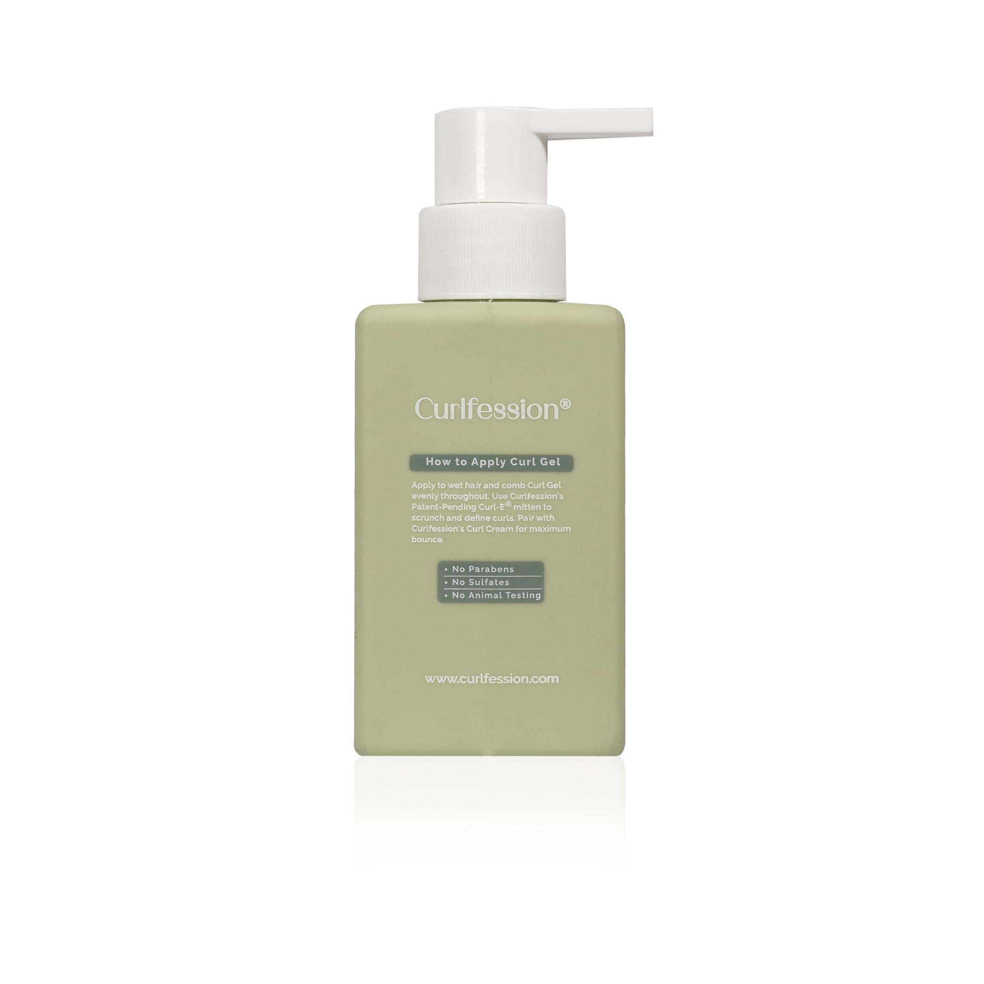 CURLFESSION Curl Gel on wet hair during application
