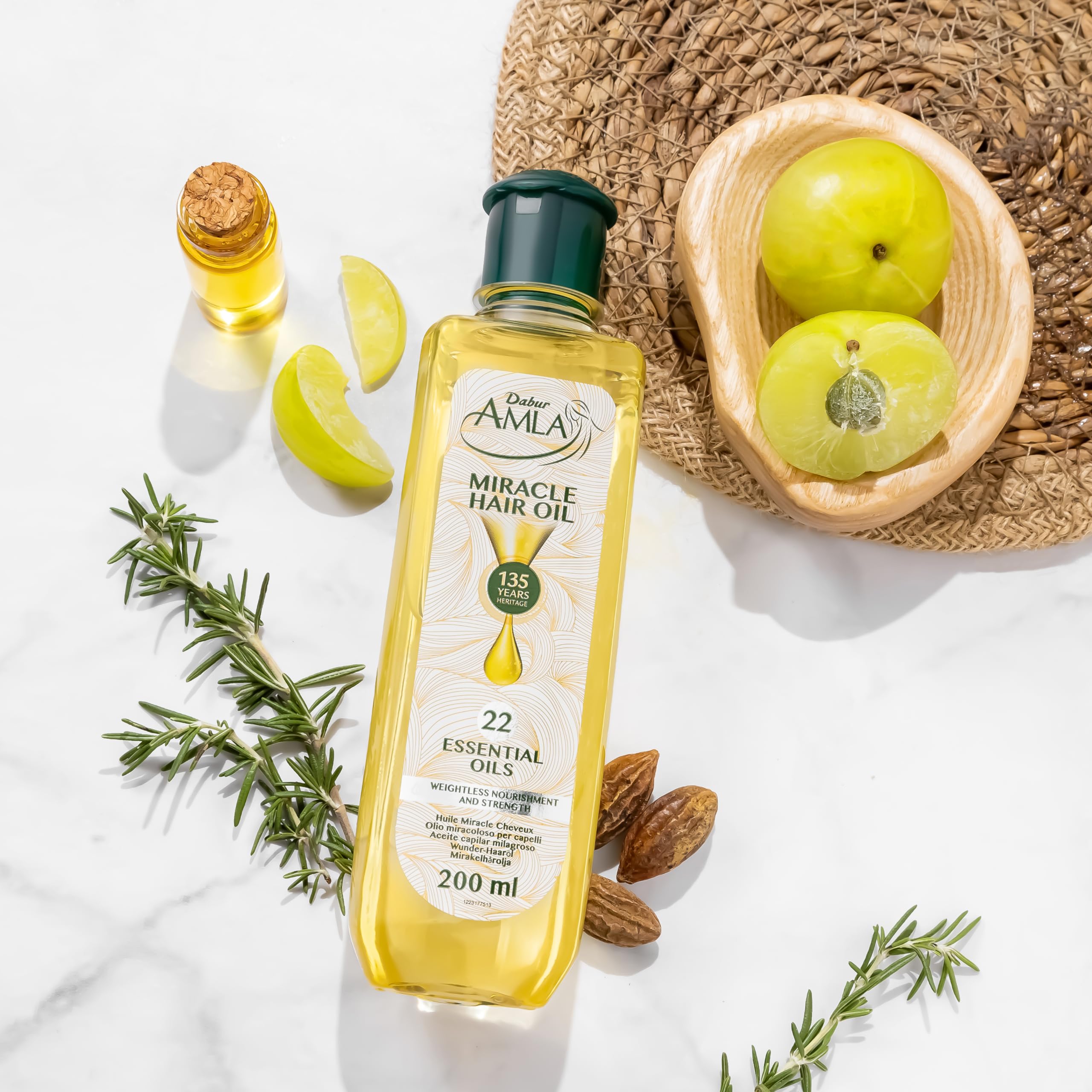 Dabur Amla Luxe 22-oil blend image suggests deep root-to-tip nourishment