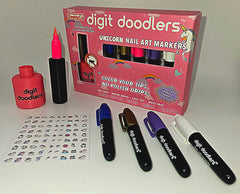 DaddyCo nail-polish-bottle-applicator close-up for precise, kid-friendly designs.