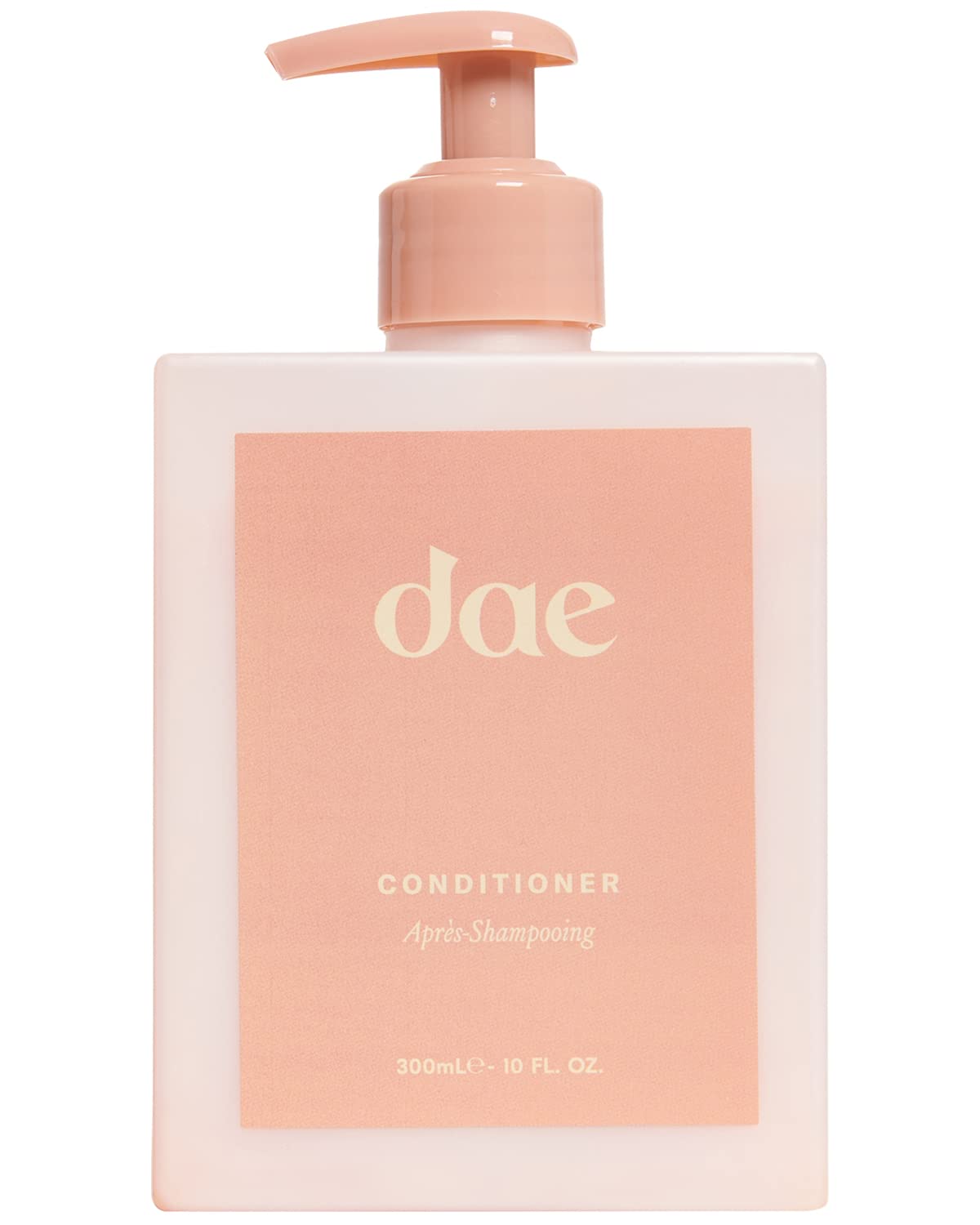 DAE Signature Conditioner pump-application demonstrates detangling and hydrated strands.