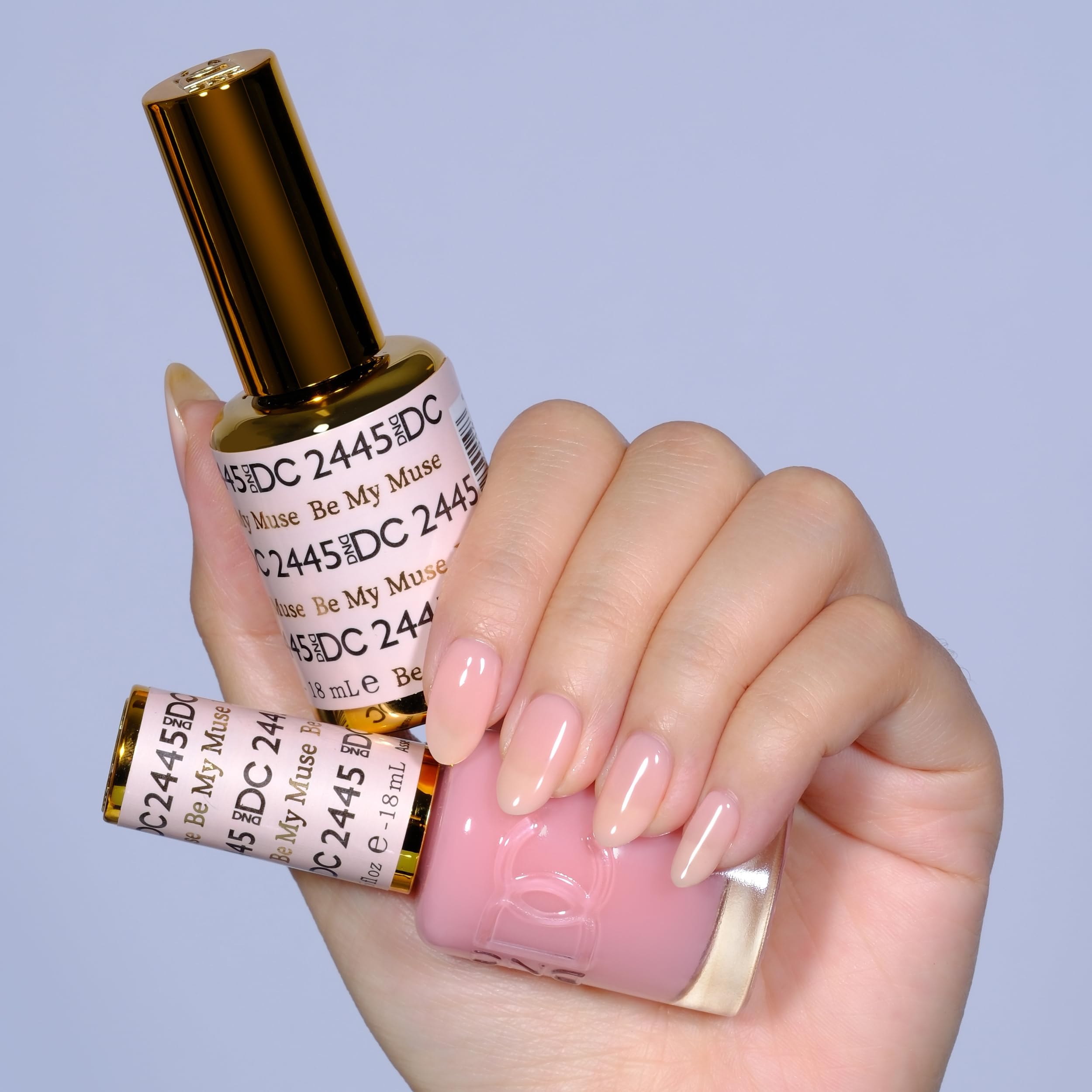 DAISY DND DC lacquer Be My Muse 2445 bottle paired for quick at home gel look