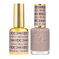 DAISY DND Gatsby Ghost gel polish bottle showing a sheer finish for home manicures