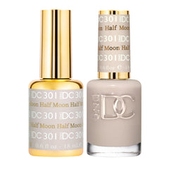 Daisy DND Half Moon 301 gel polish bottle shows a chip-free, long-wear finish.