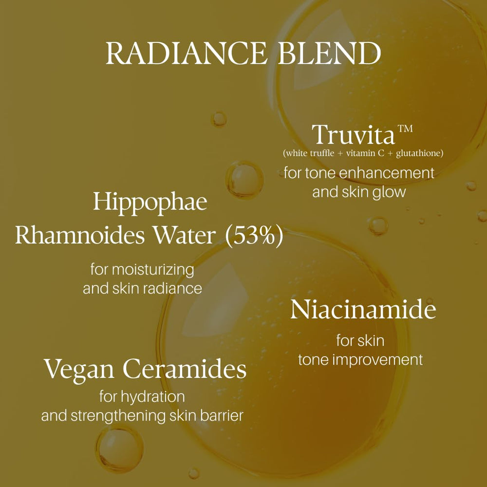 d'alba Piedmont cream texture sheen on face suggests luxurious, breathable moisture.