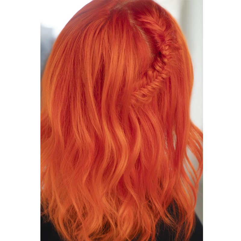 Danger Jones Burnout Orange velvet-texture cream delivers smooth, even color results.