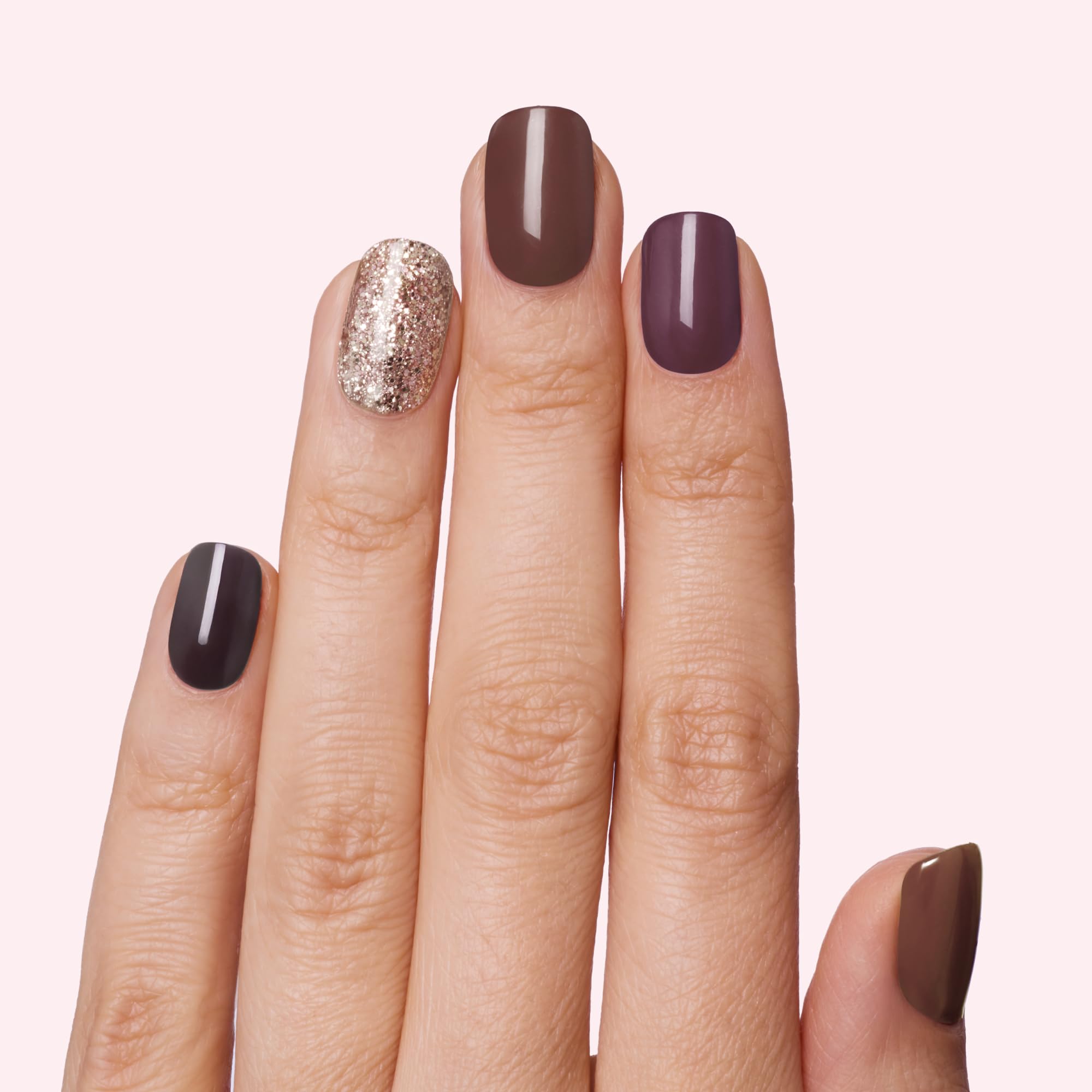 Dashing Diva Gloss application step image showing quick gel strip method for fast manicure.