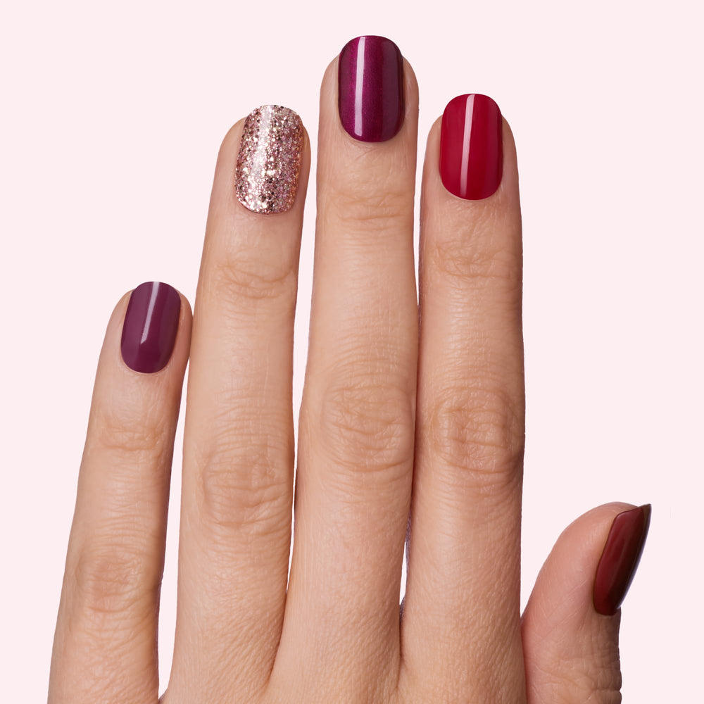 Dashing Diva Gloss Nail Strips 110 wraps closeup showing durable gel finish