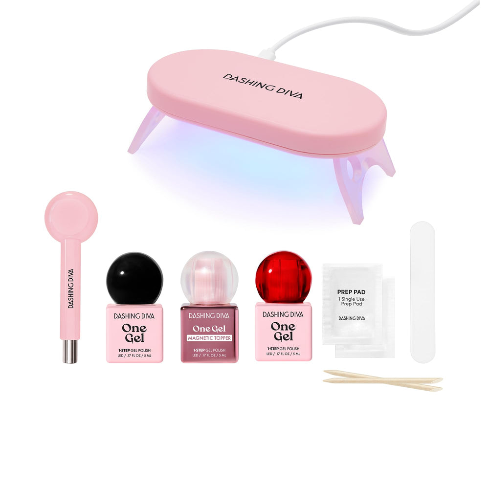 Dashing Diva Magnetic Effects Tool helps create precise designs.