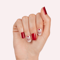 Dashing Diva quick-application nails highlight fast, mess-free gel-look finish.