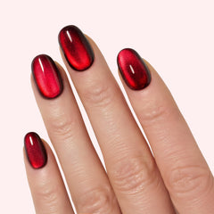Dashing Diva Red Delicious gel polish bottle delivers juicy, long lasting color.