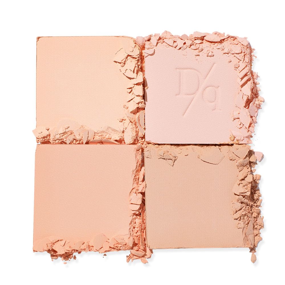 Dasique Blending Mood Cheek 01 soft finish suggests natural, long-lasting glow.