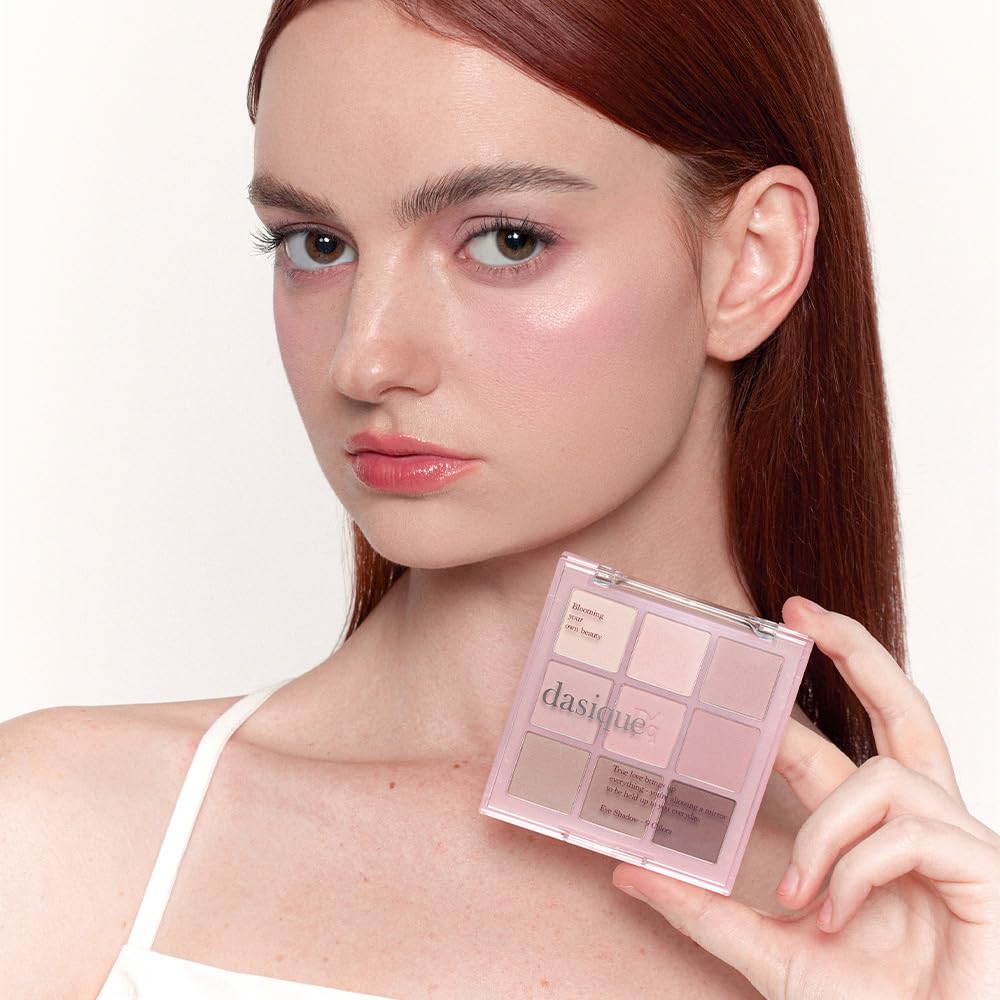dasique Shadow Palette #13 cool blending swatches reveal lavender-inspired mattes for easy shading