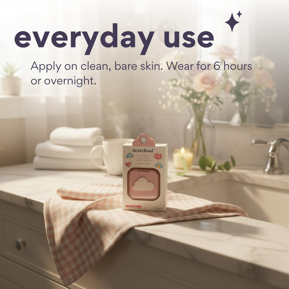 Dearcloud vegan cruelty-free label highlights clean beauty values behind the patches.