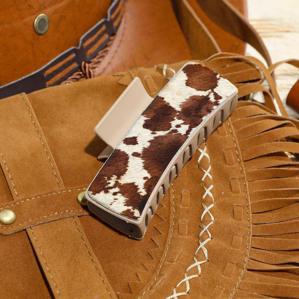 DEEKA gift-ready hair clip ideal for cowgirl gifts