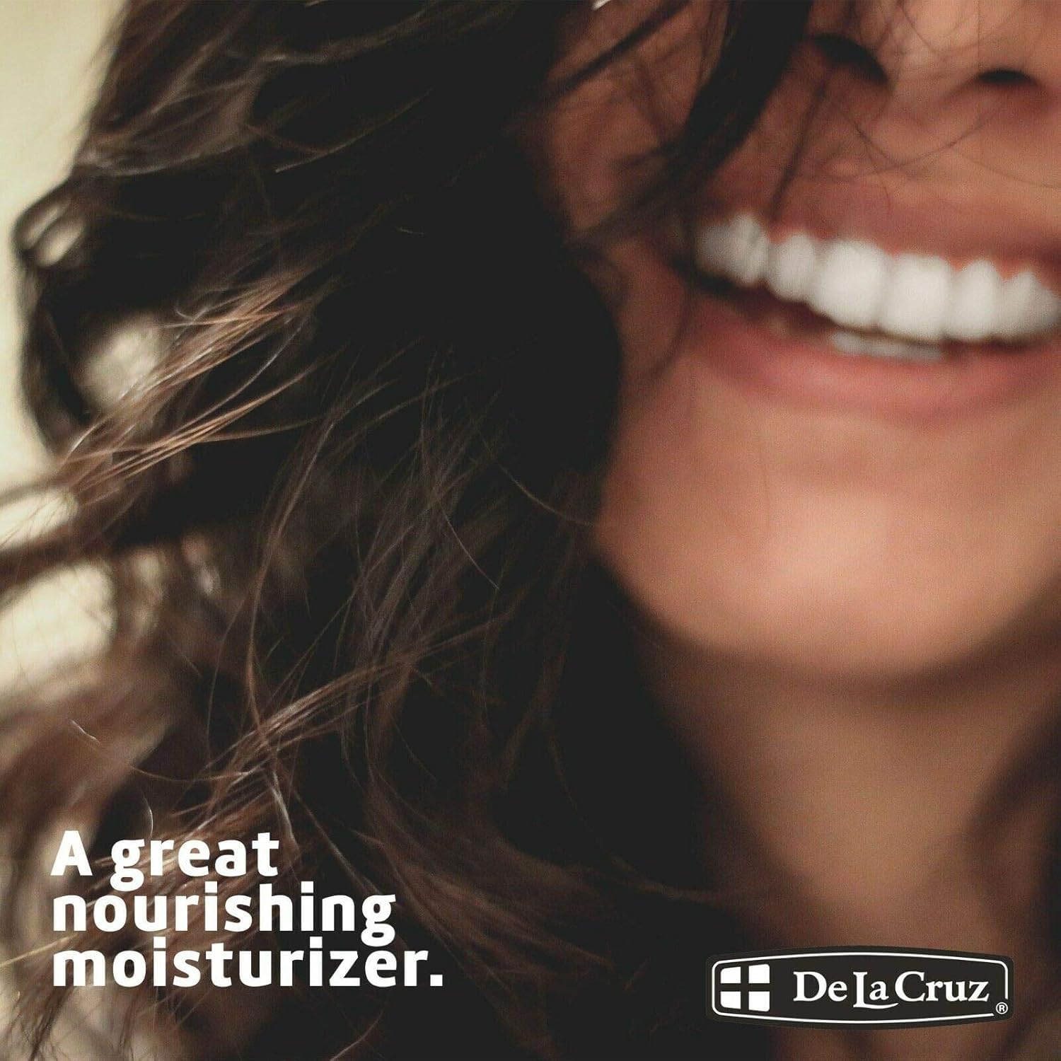 De La Cruz olive oil texture shot showcasing fast-absorbing, non-greasy finish.