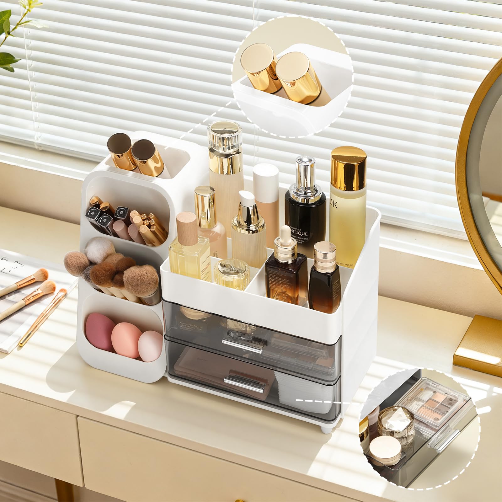 Delamu Makeup Organizer Countertop has a non-slip bottom for stability