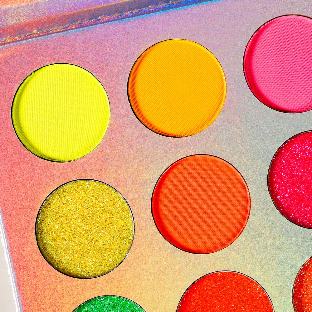 DE'LANCI Aurora Glow Palette for Halloween cosplay party makeup and festive costumes