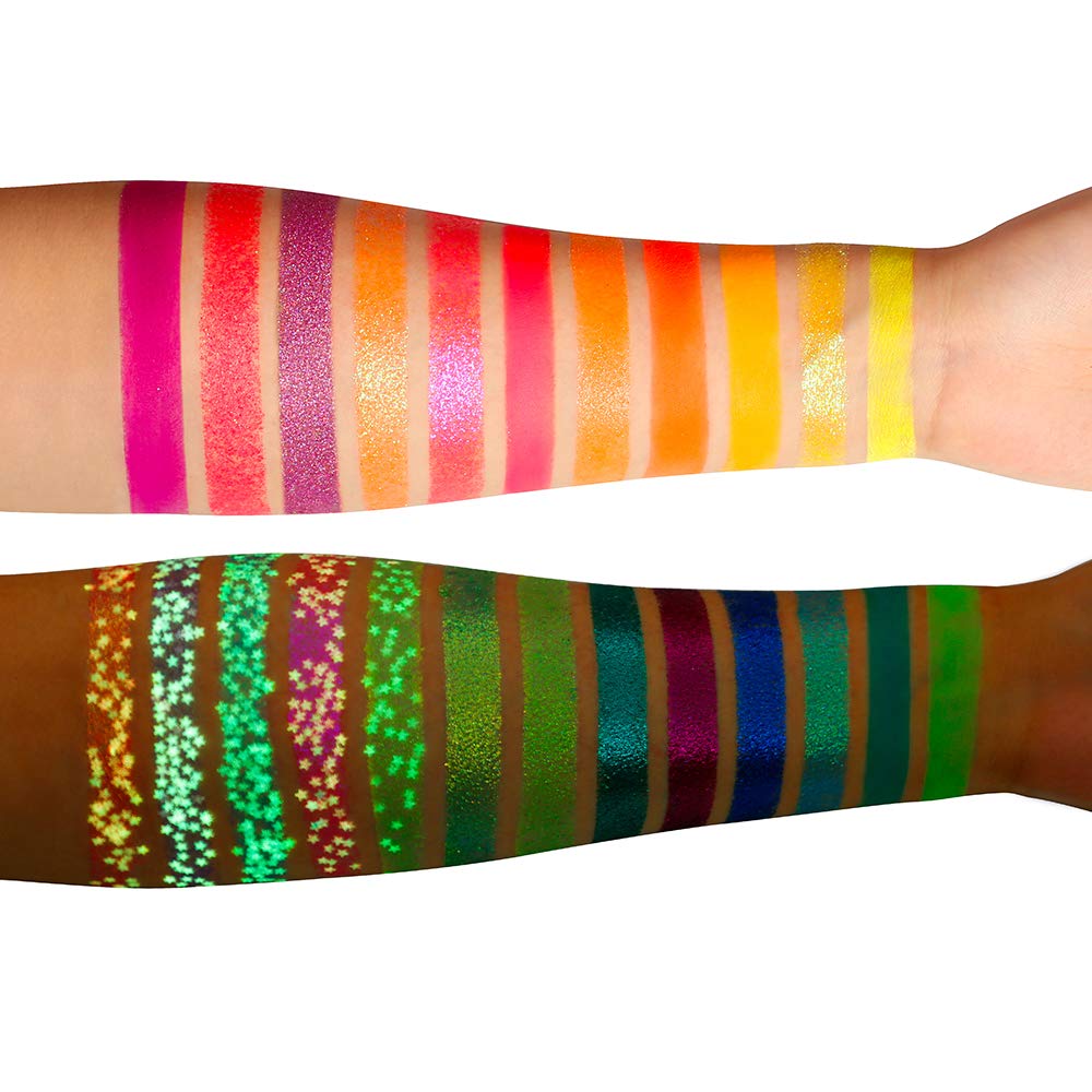 DE'LANCI Aurora Glow Palette matte and glitter shades offering versatile finishes to blend easily