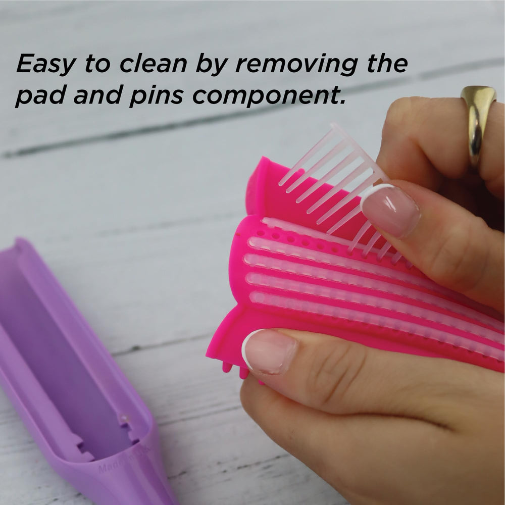 Denman Curly Hair Brush D3 wet-styling for smoother blowouts and frizz control.