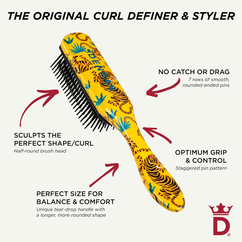 Denman D3 curl-definition action showing ribbon-like defined curls.