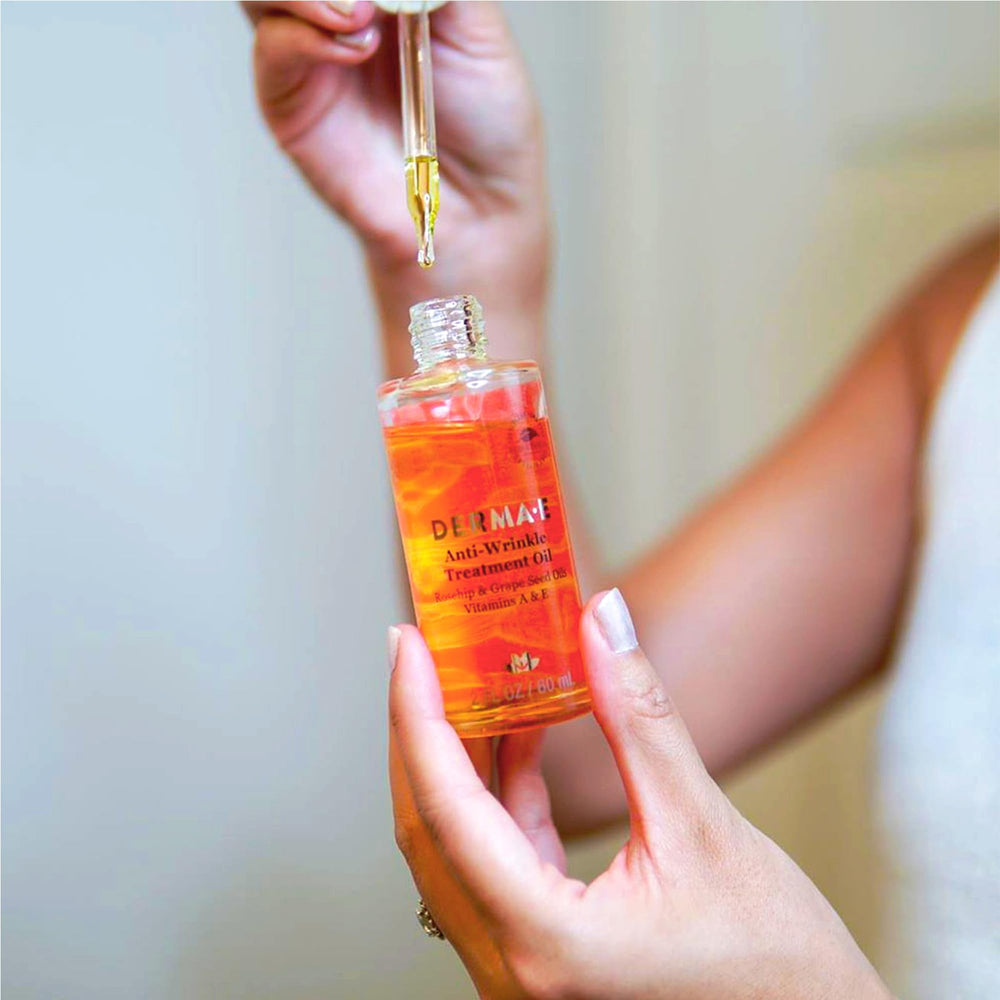 Derma E Packaging shot, vegan and cruelty-free labeling communicates eco-friendly standards