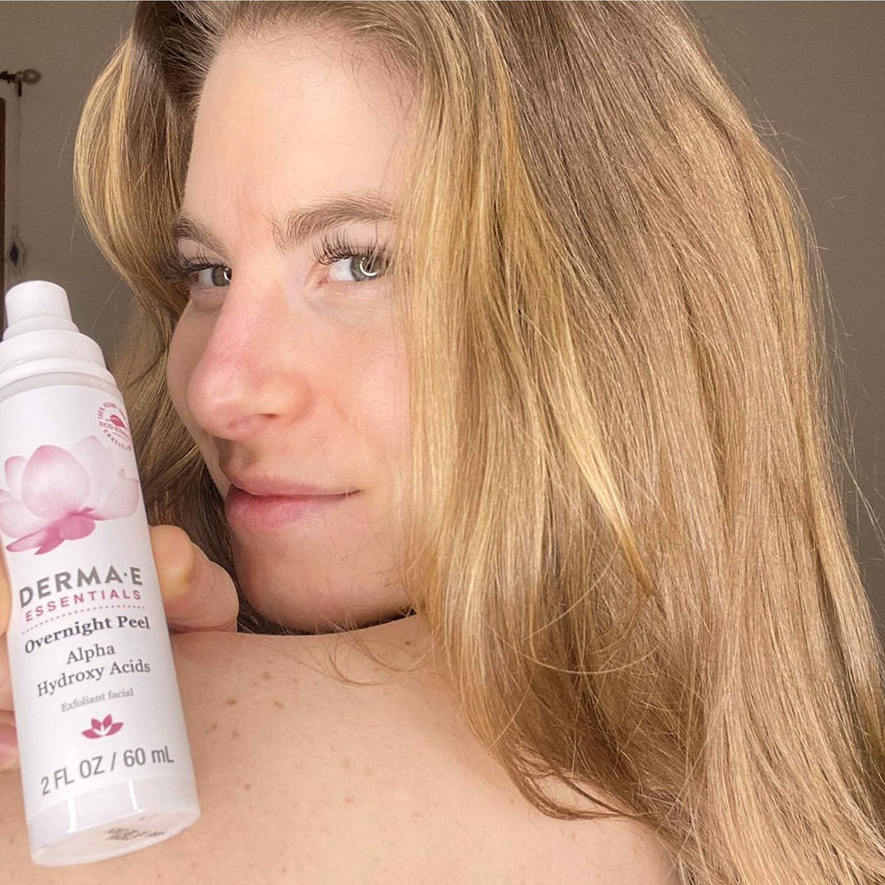 Derma E Overnight Peel application texture demonstrates non-abrasive overnight exfoliation.