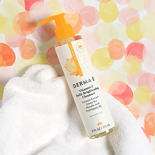Derma E Vitamin C Daily Brightening Cleanser foam-lather shows dirt and oil removal without harsh scrubbing.