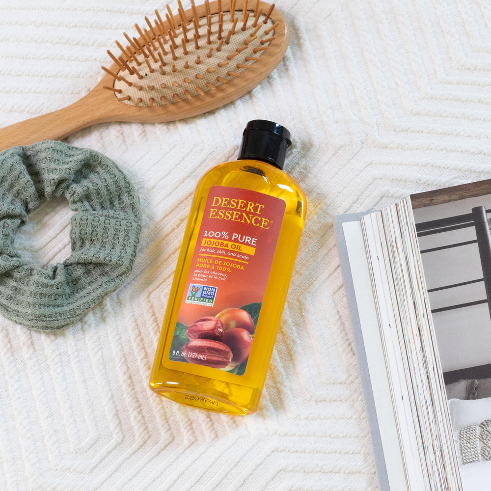 Desert Essence jojoba oil on the face absorbs quickly with a light, non-greasy feel.