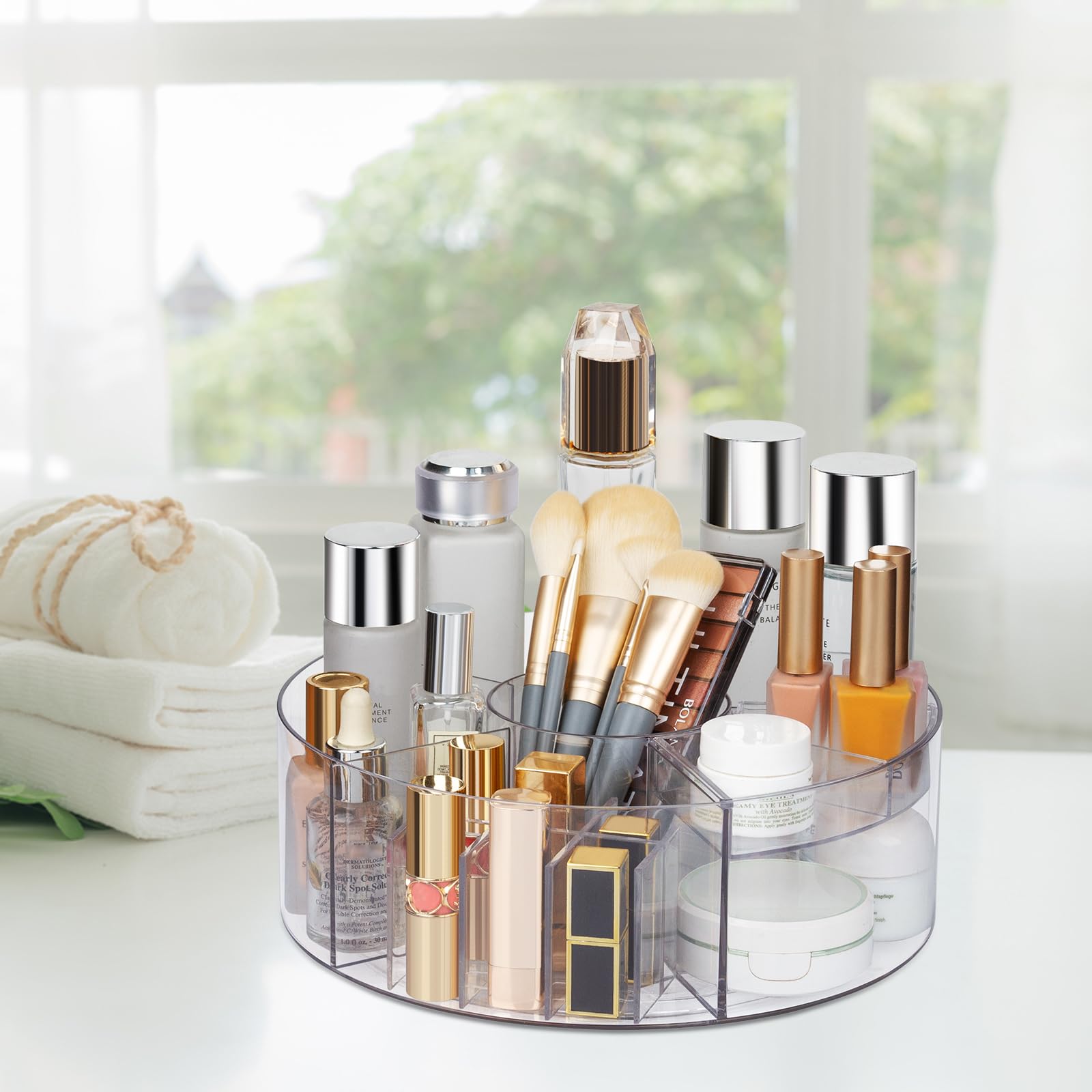 Dezzer vanity-counter organizer adds order to daily routines.