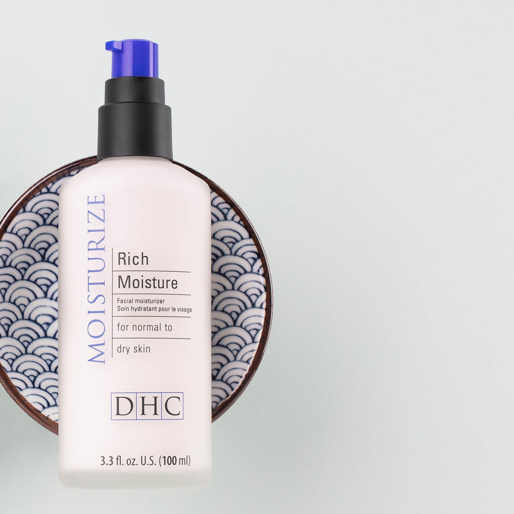 DHC Rich Moisture packaging highlights royal jelly for nourishment
