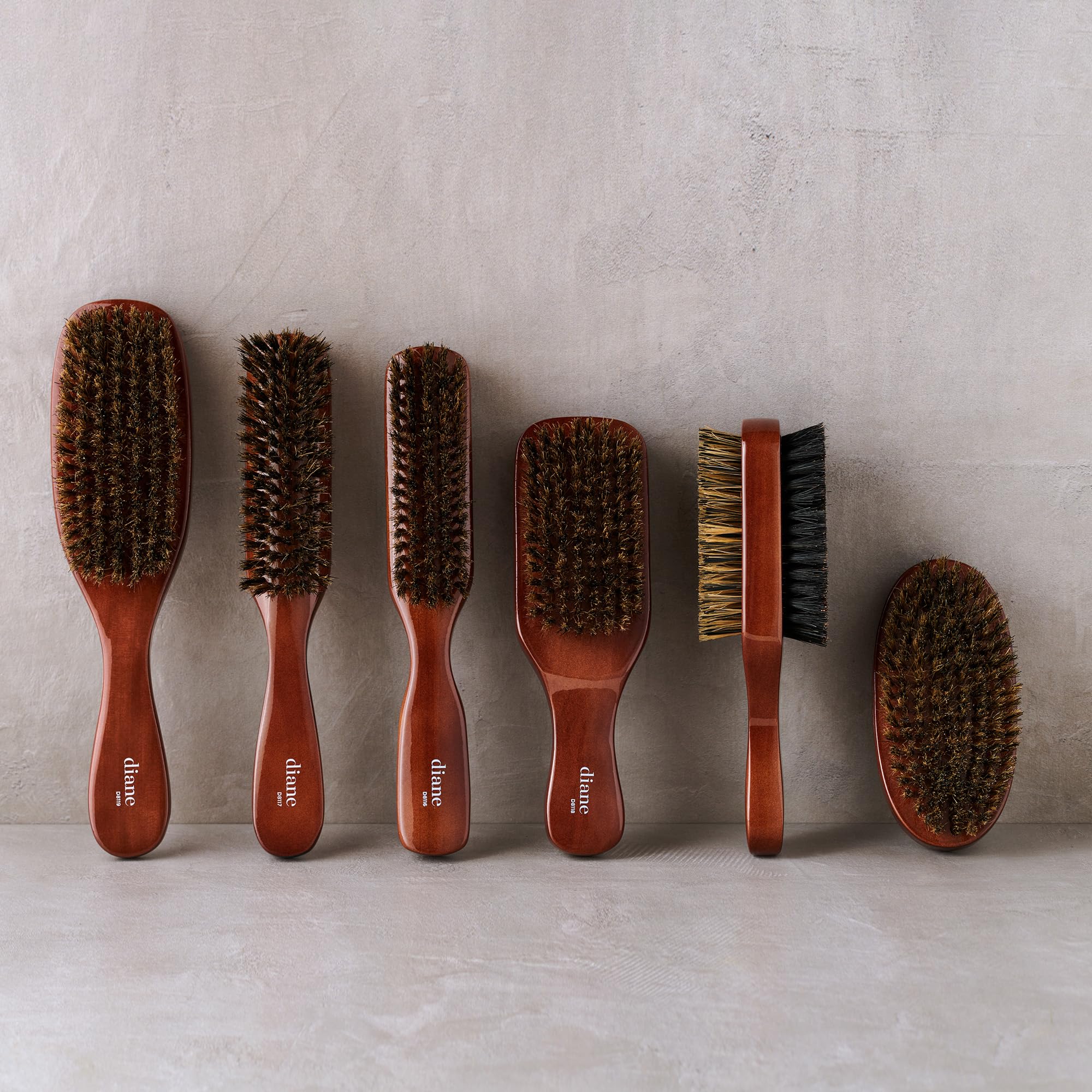Diane Premium Club Wave Brush showing 360 wave styling and smoothing