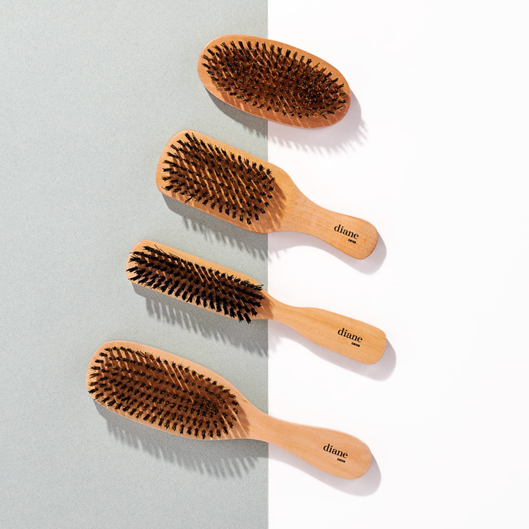 Diane Reinforced Boar Wave Brush supports 360-wave styles and texture formation
