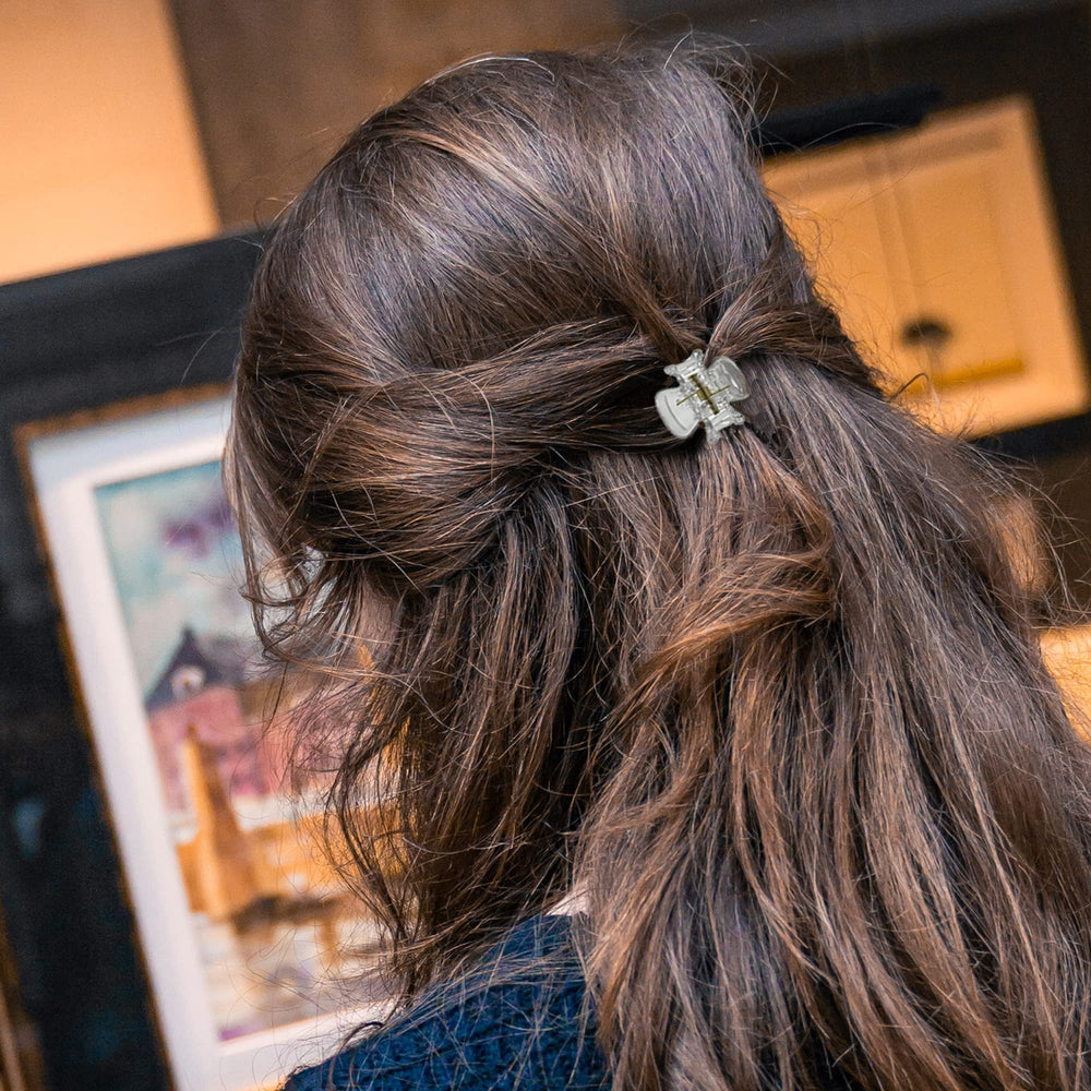 DIMUGE teen and women hair accessories depicted for everyday styling.