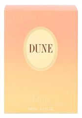 Dior Dune packaging box reflects refined presentation and collector-worthy appeal.