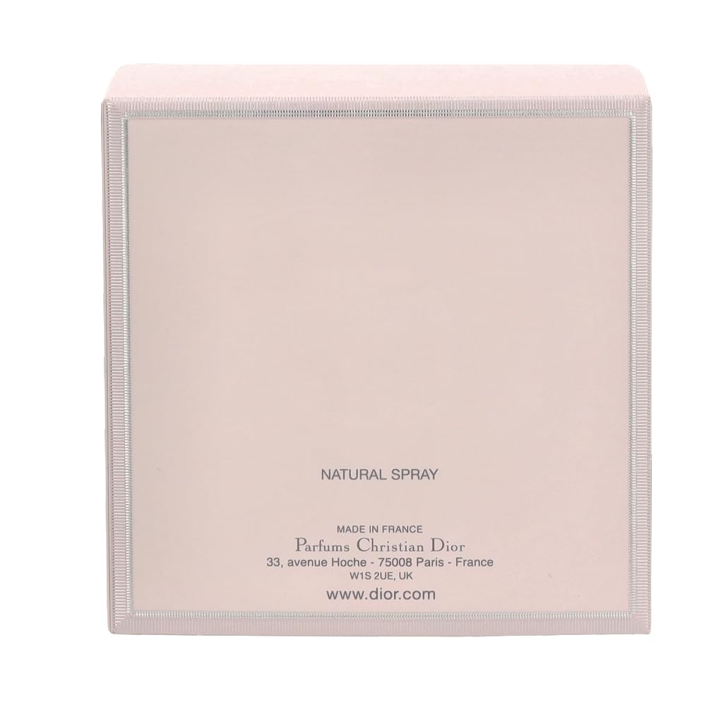 Dior Miss EDP gift-ready shot with the bottle held.