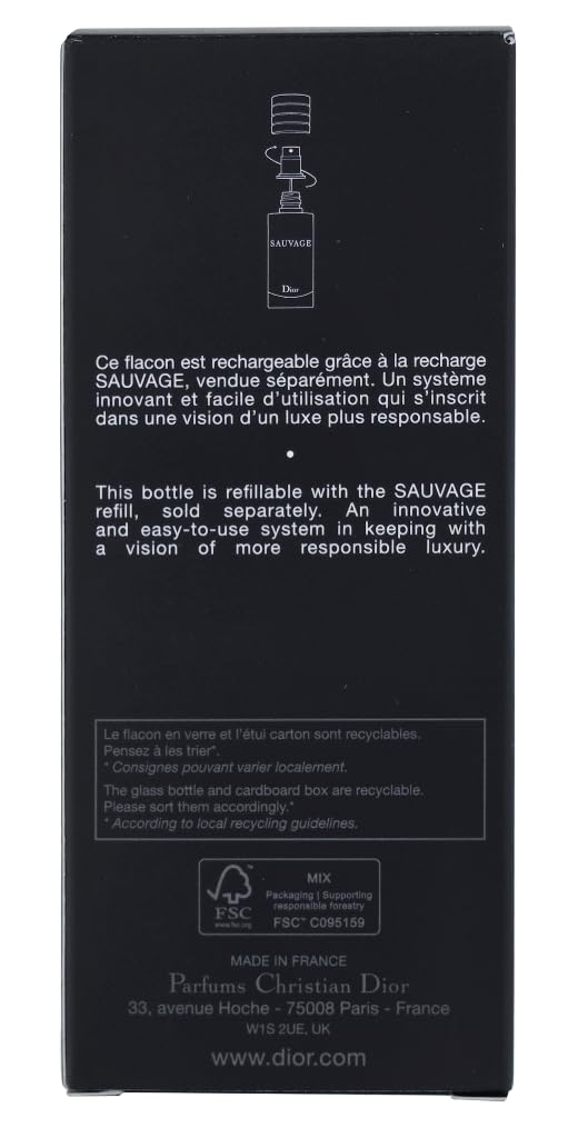 Dior Sauvage base-notes cedar-ambroxan image hints lasting warmth after evening outings.