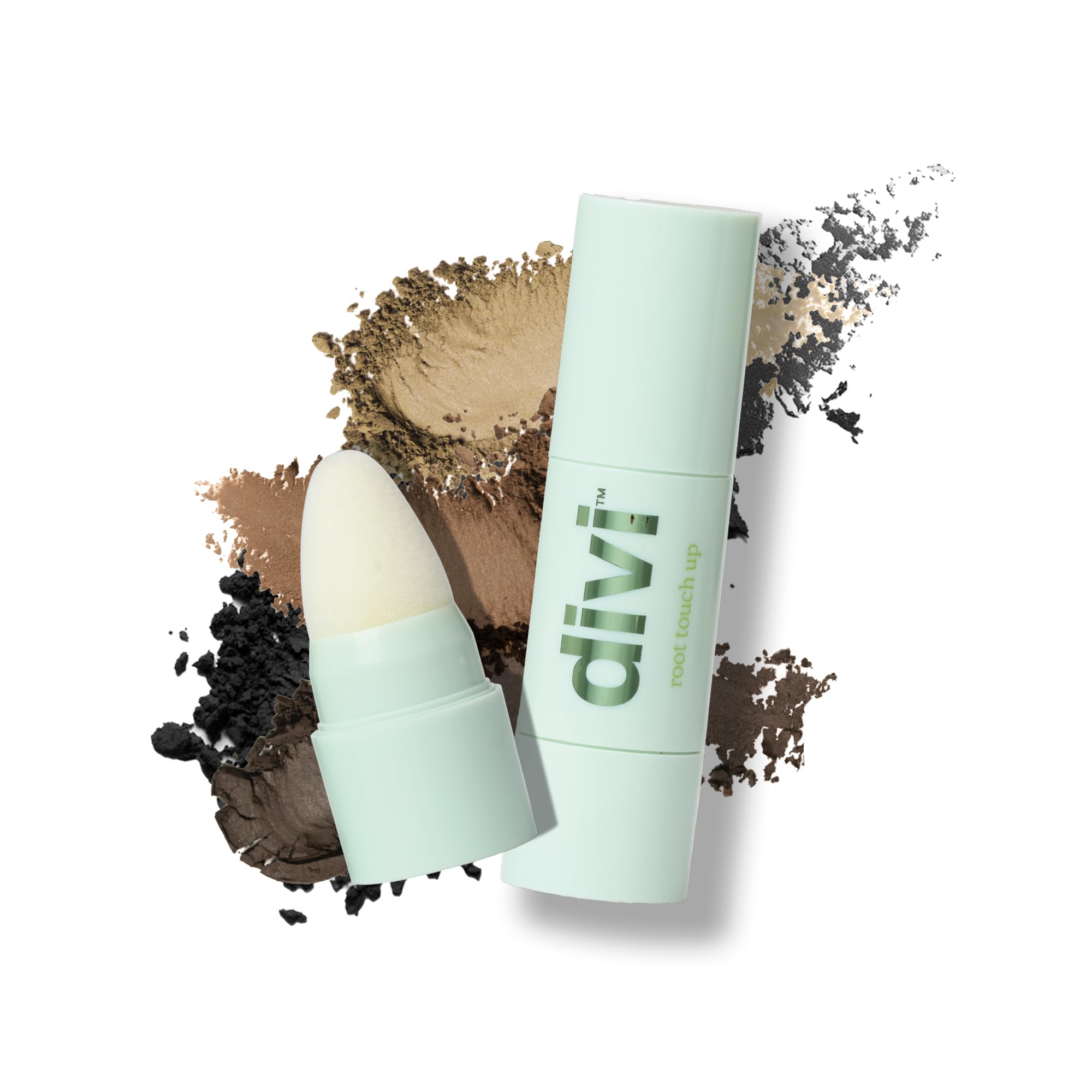Divi Root Touch-Up Powder sweat-resistance demo during activity.