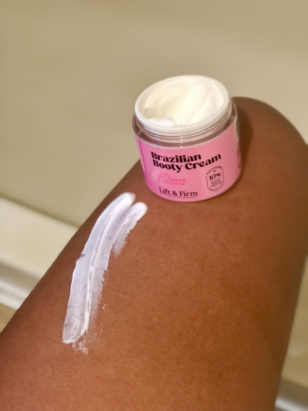 Divine Derriere Volufiline ingredient glow highlights key natural contour ingredient