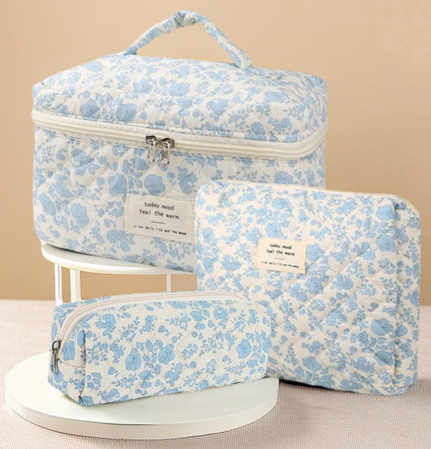Dkieuyu three-piece makeup bag set open layout demonstrates versatile sizing for different needs