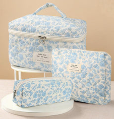 Dkieuyu three-piece makeup bag set open layout demonstrates versatile sizing for different needs