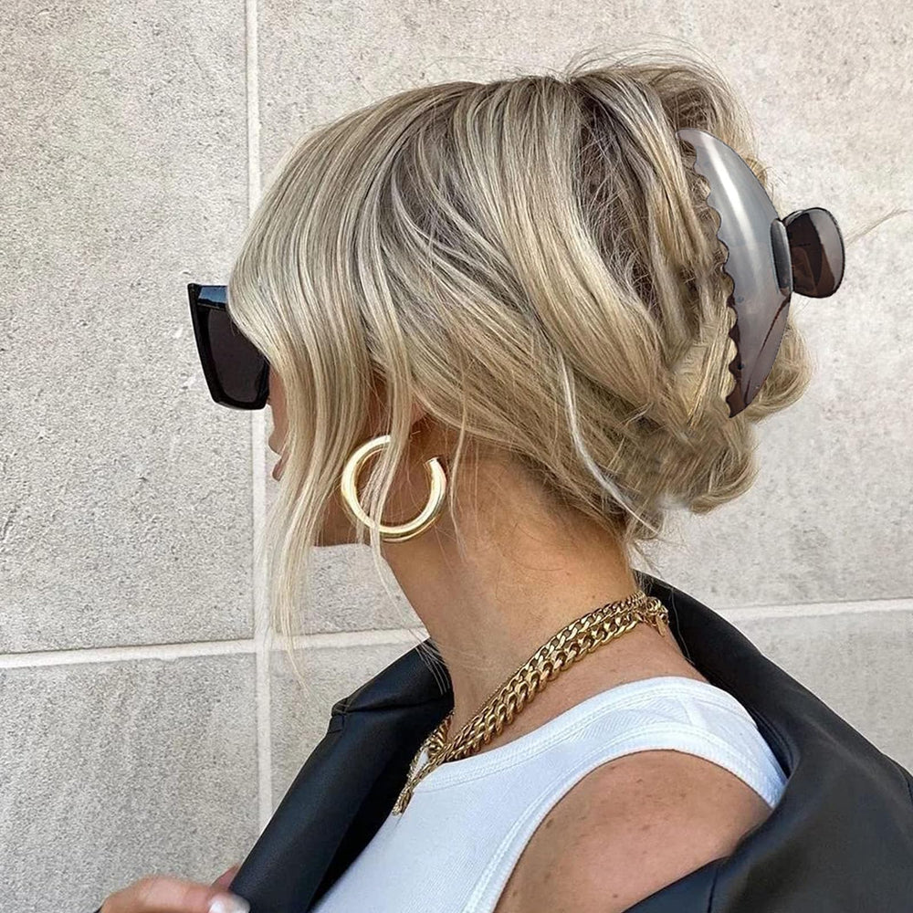 DMJHJY no-slip spring mechanism ensures secure hold across many hairstyles.