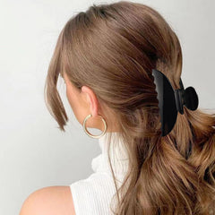 DMJHJY thick-hair clip 5inch grip emphasizes secure hold for updos and ponytails.
