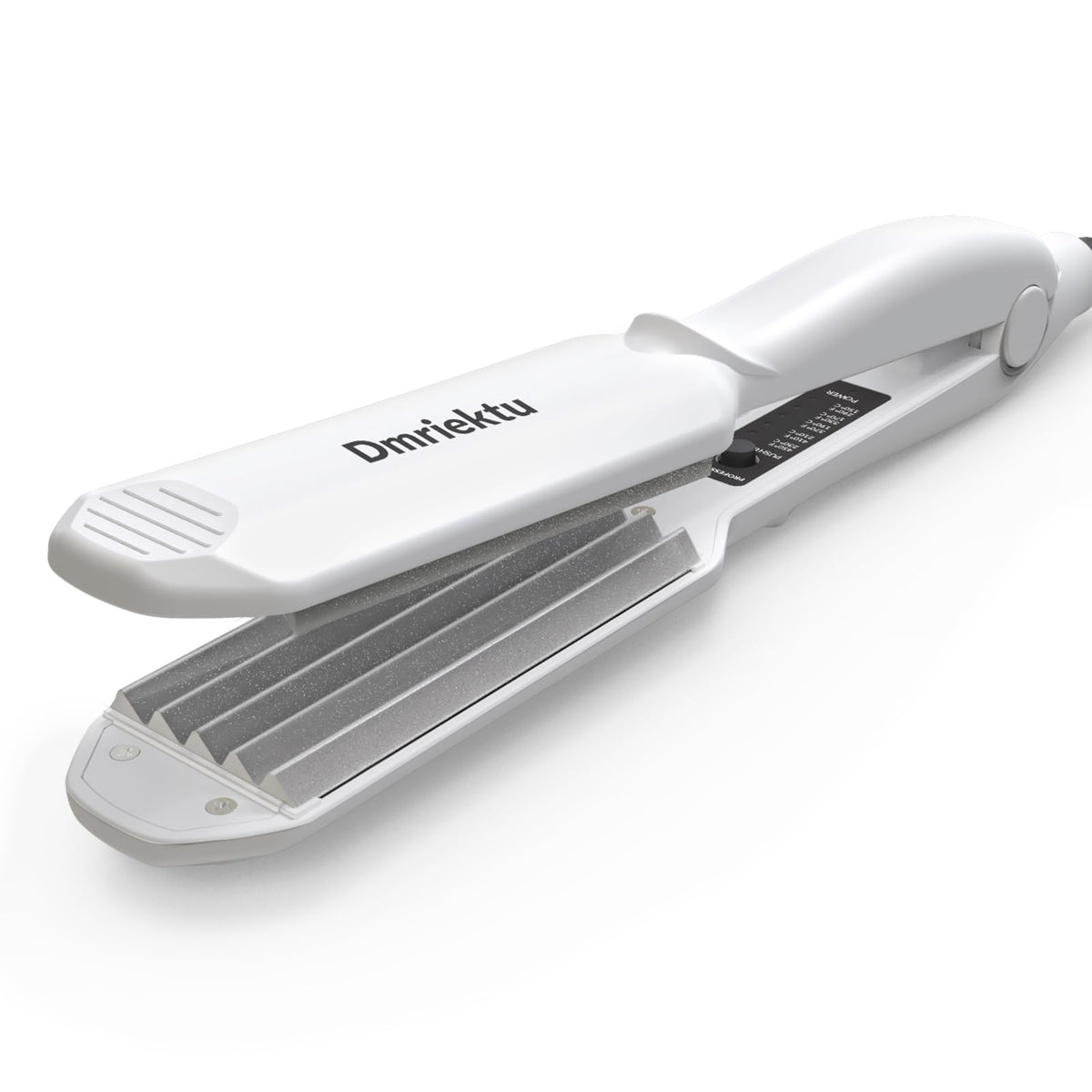 Dmriektu hair crimper demonstrates voluminous 80s-inspired waves for modern looks