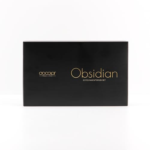 Docolor Eyeshadow Blending brush assists seamless color transitions and crease work