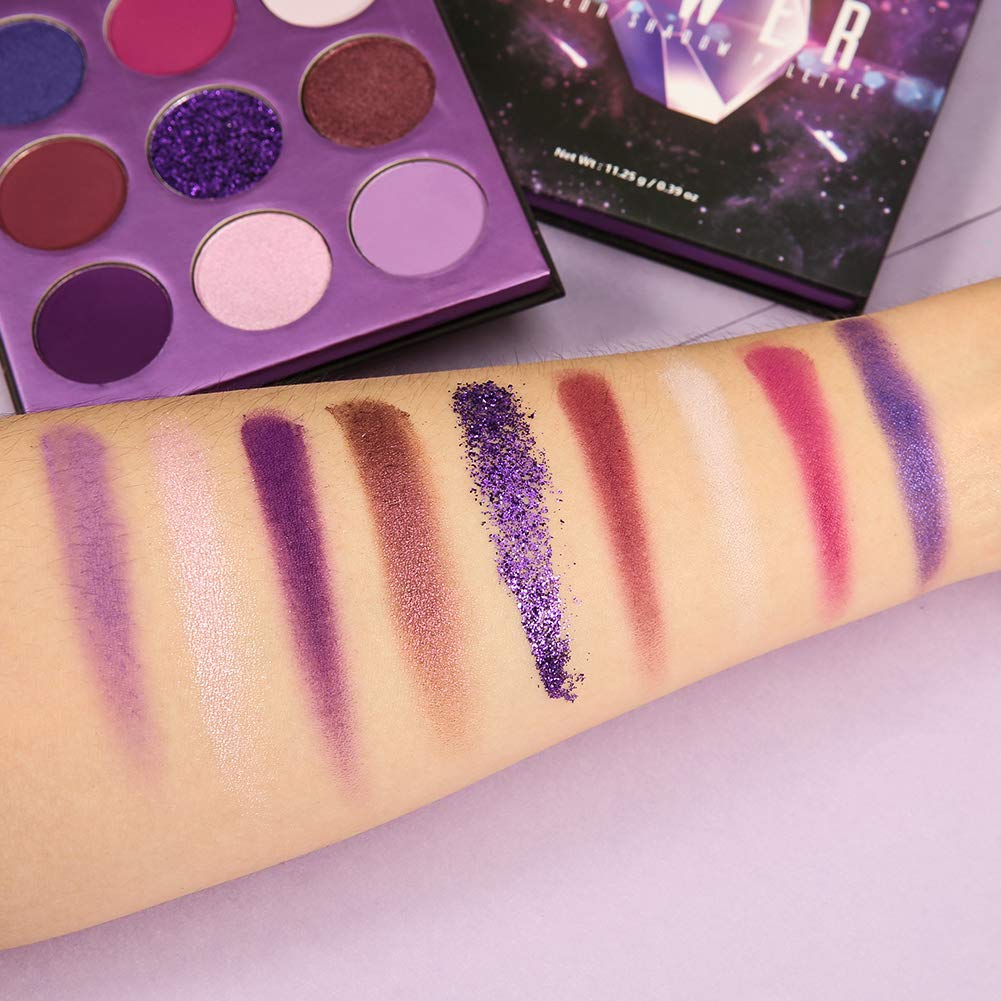 Docolor compact palette shows travel-friendly design for on-the-go makeup.