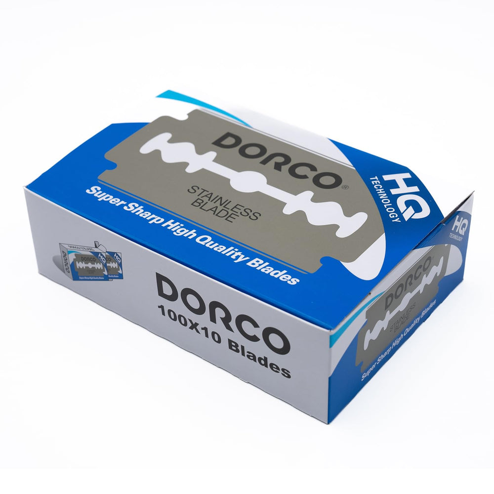 Dorco ST300 platinum blades close-up highlighting a sharp edge for precise shaving.